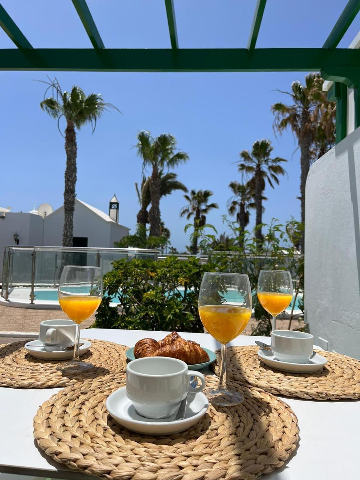 Bungalow Buganvilla Tías Екстериор снимка